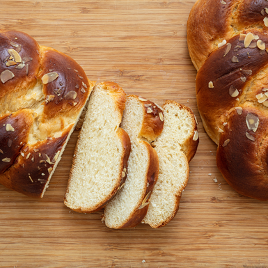 Homemade Coastal Za'atar + Fennel Saffron Challah