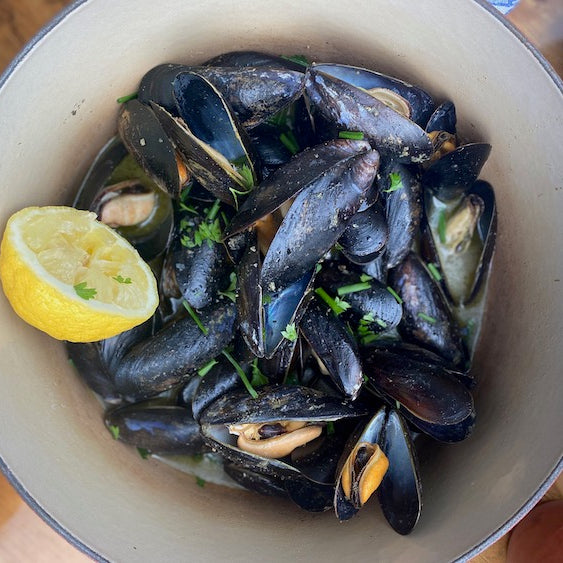 Green Thai Curry Mussels