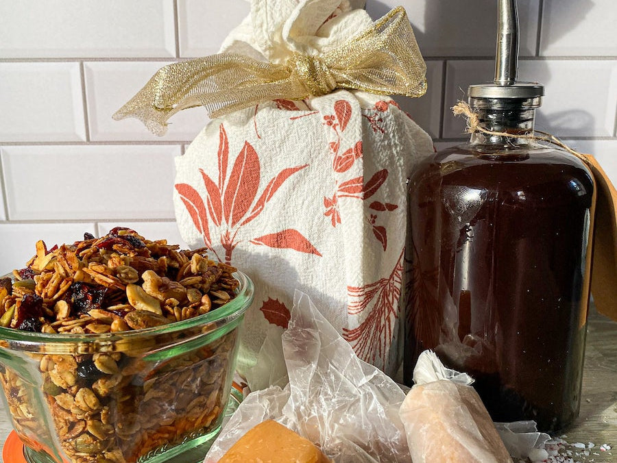 Edible Gift Guide-SKORDO Kitchen Blog