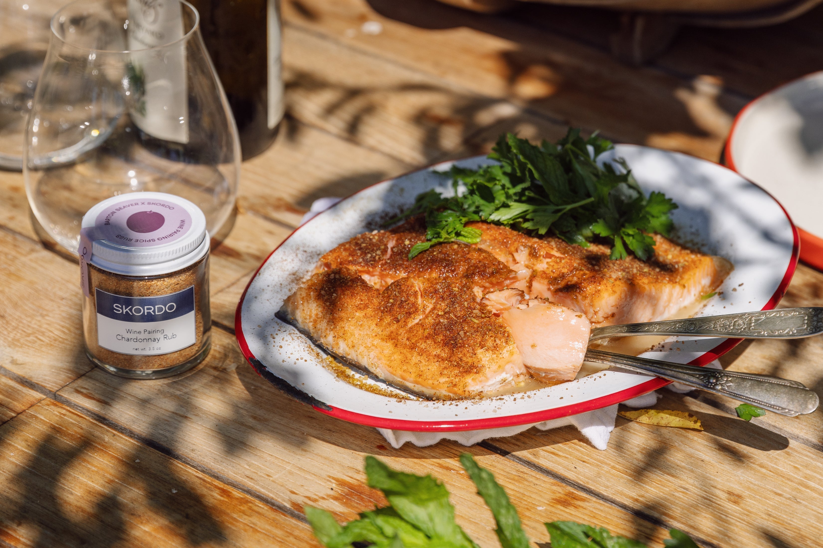 Slow Roasted Salmon with Hollandaise | Chardonnay Wine Pairing Rub